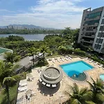 Decoracao Exclusiva Na Praia Com Piscina, Sauna, Academia E Estacionamento